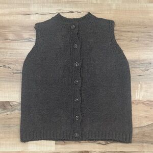 Women's Brown Sleeveless Cardigan